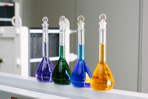 1.7M Vanadium Electrolyte For Vanadium Redox Flow Battery VRFB - China Vanadium 