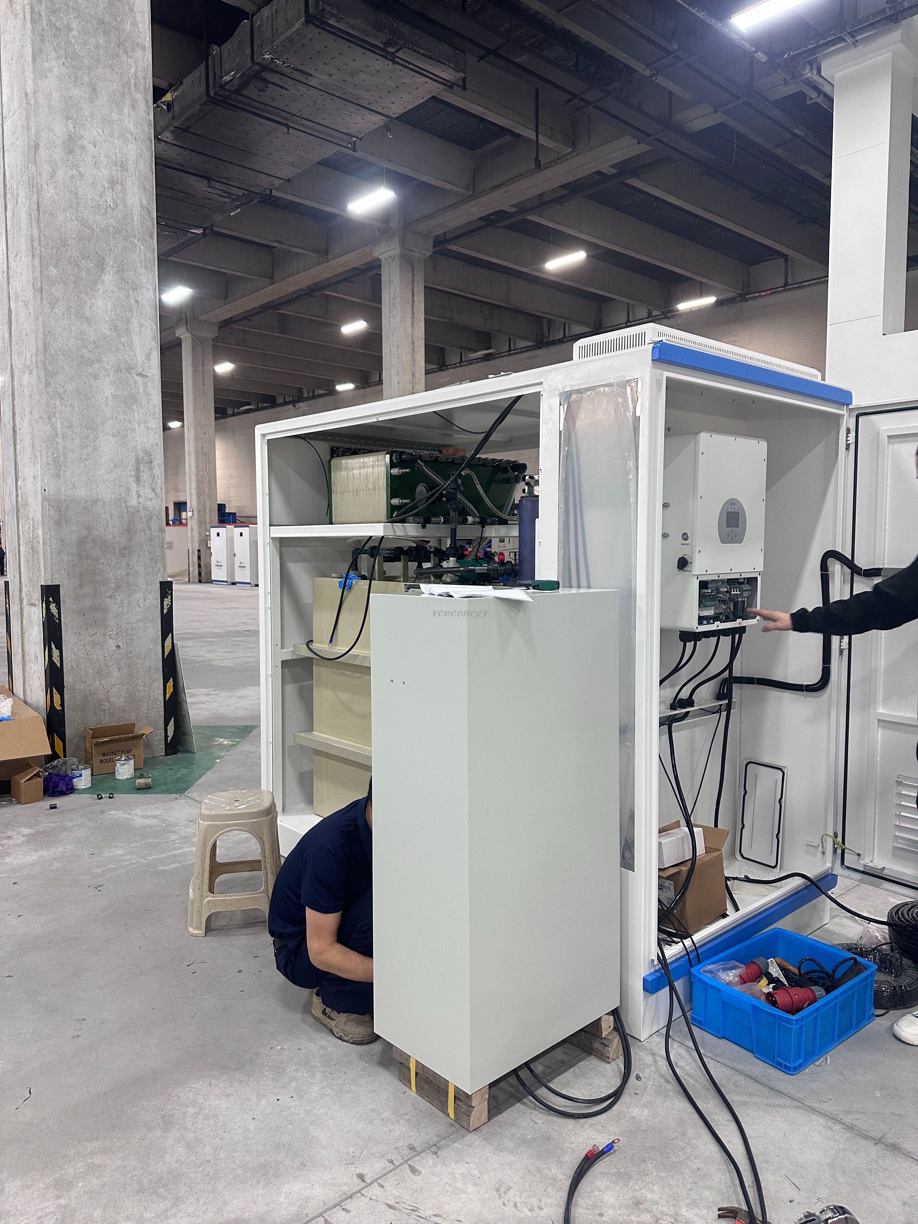 5KW20KWH Residential VRFB ESS Output 3 phases 380Vac 