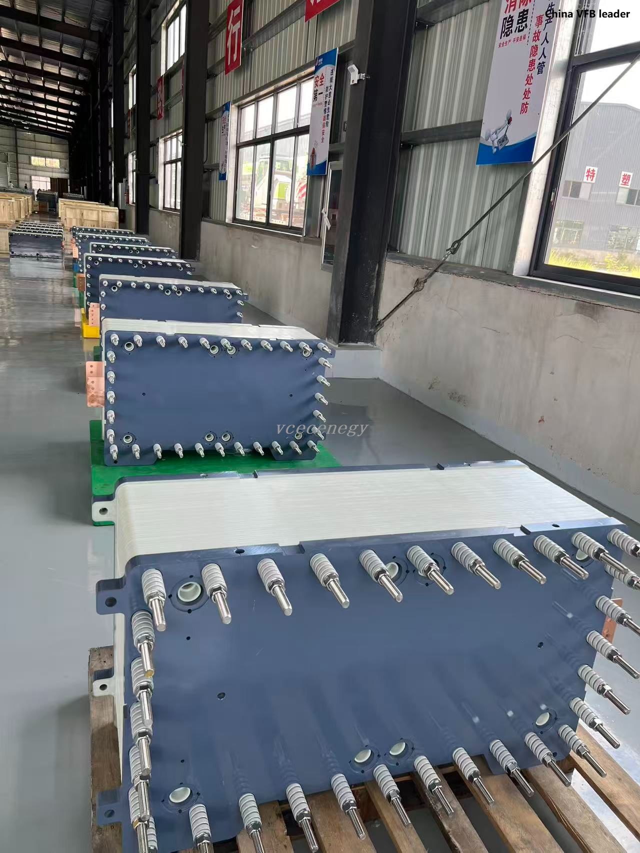 21KW 42KW VRFB Stack For Large ESS Project 100MW 300MW 